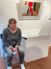 Olga Mezenceva während der Vernissage